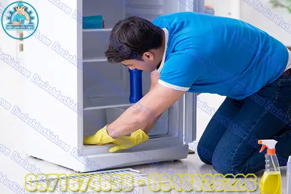 Cách khắc phục tủ lạnh bị chảy nước