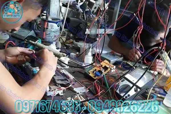 Mua bo mạch tủ lạnh Hitachi mà rvg 400pgv