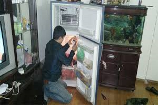 sửa tủ lạnh Hitachi tại Long Biên 2