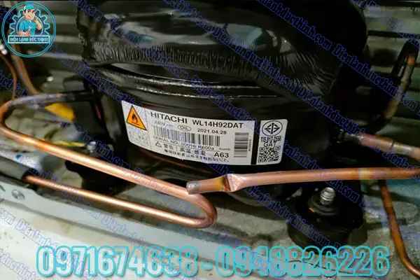 Thay lốc máy tủ lạnh Hitachi
