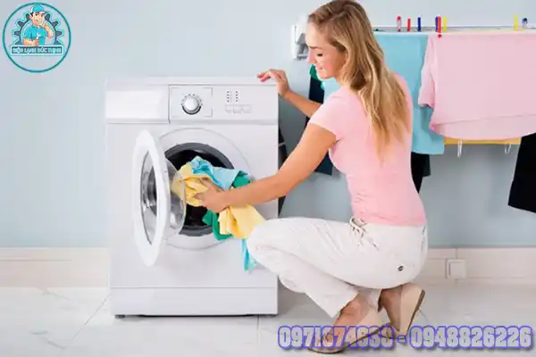 Nguyên Nhân Máy Sấy Electrolux Báo Lỗi E52, E57, E58, E595