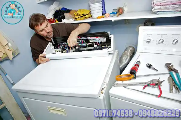 Nguyên Nhân Máy Sấy Electrolux Báo Lỗi E704