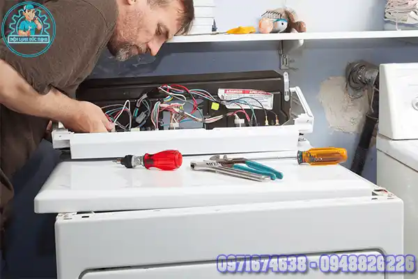 Nguyên Nhân Máy Sấy Electrolux Báo Lỗi EC1, EC2, EC35