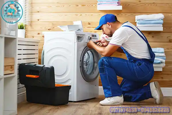 Máy sấy quần áo kêu tít tít liên tục