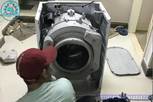 Máy sấy quần áo kêu tít tít liên tục