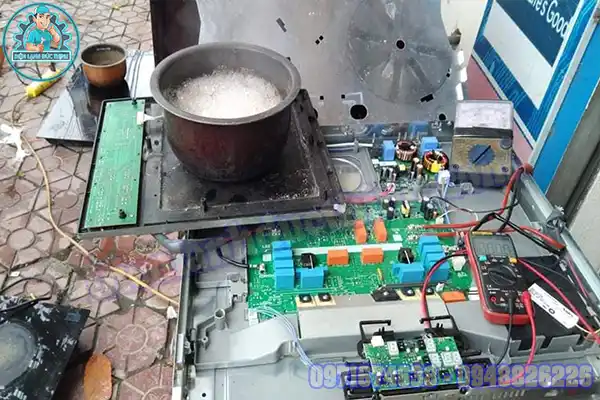 Sửa Bếp Điện Từ Bình Thạnh: Thợ Giỏi, Giá Rẻ3