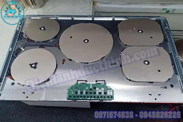 Sửa bếp từ Canzy