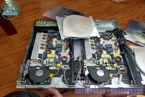 Sửa Chữa Bếp Điện Từ Uy Tín Tại Quận 5-4