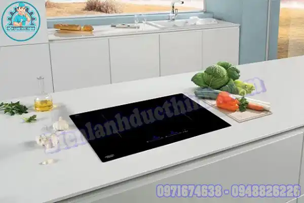 Bếp từ báo lỗi E