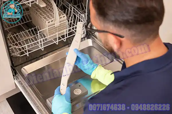 Cách reset máy rửa bát Electrolux
