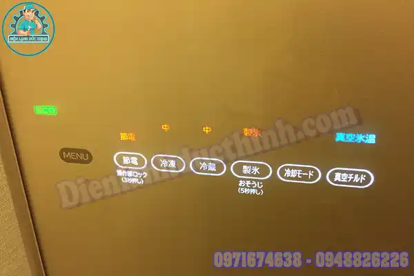 Tủ lạnh Hitachi nháy đèn 17 lần