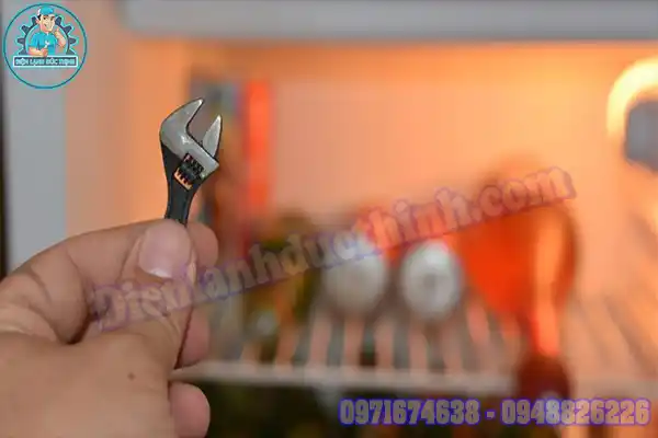 Cách kiểm tra mã lỗi tủ lạnh Hitachi