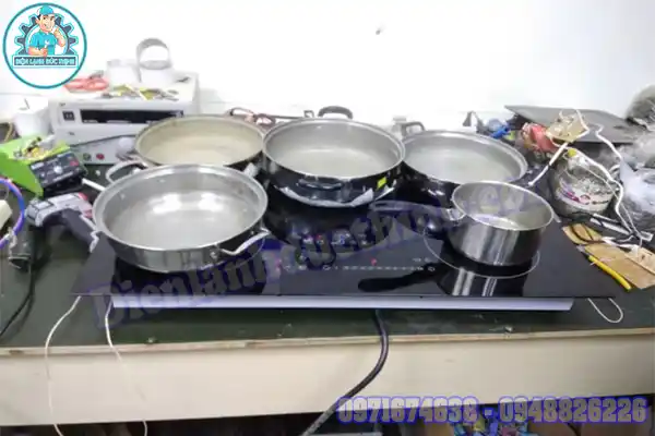 Bếp từ báo lỗi lo