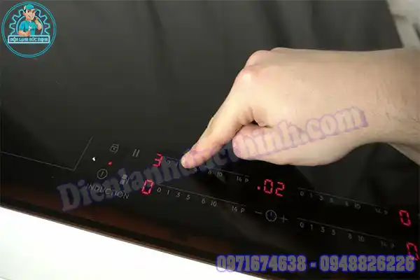 Bếp từ báo lỗi E0