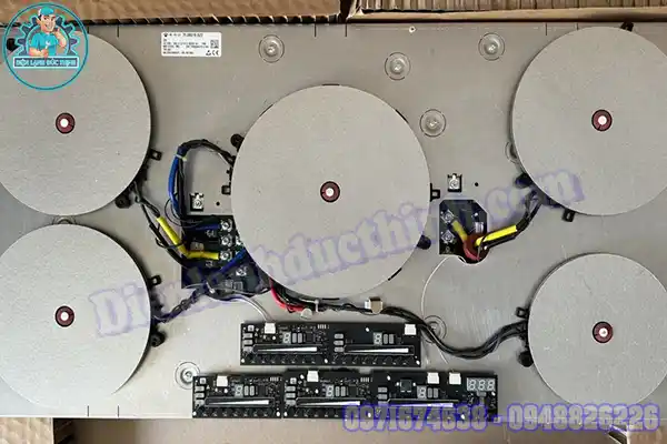 Bếp từ Teka báo lỗi lò