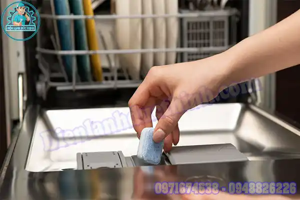 Technika dishwasher error code E5 reset button