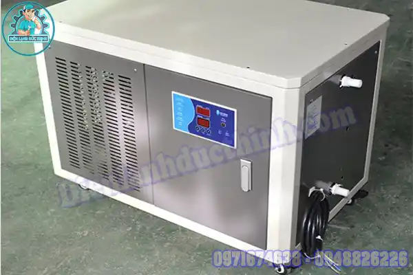 Làm lạnh nước hồ cá