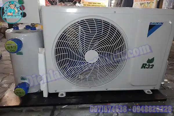 Máy làm lạnh nước công nghiệp