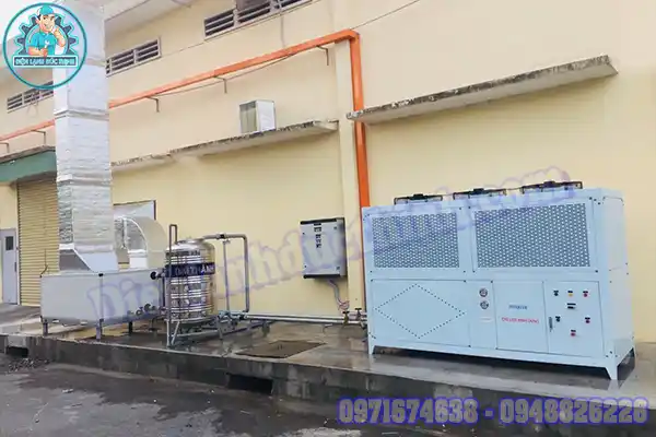 Giá máy làm lạnh nước công nghiệp