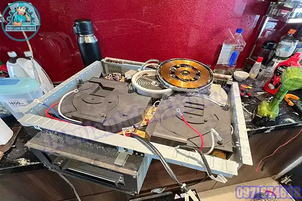 Sửa Bếp Từ Nội Địa Nhật Thanh Trì