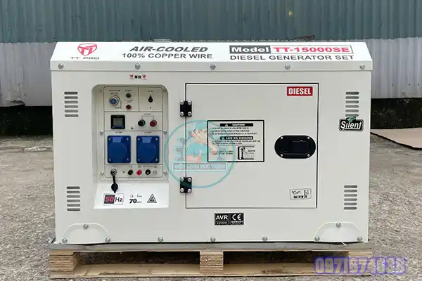 Máy phát điện chạy dầu 10kW TT PRO 15000SE