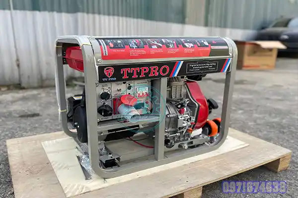 Máy Phát Điện Chạy Dầu 8kW 1-3 Pha TT-9800DLG TT Pro