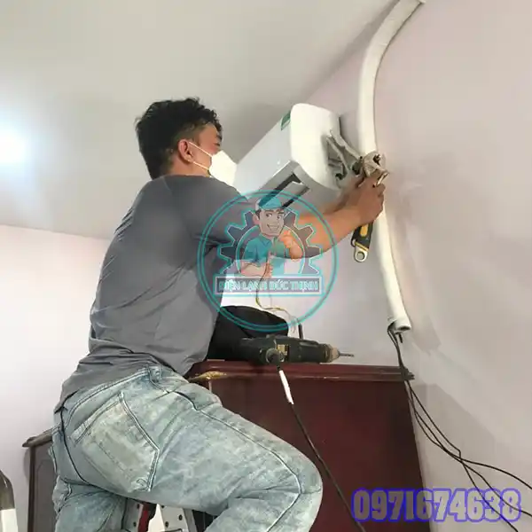 Lắp Điều Hòa Hoàng Mai Tại Nhà – Thợ Giỏi, Đến Ngay Lắp Điều Hòa Hoàng Mai Tại Nhà – Thợ Giỏi, Đến Ngay
