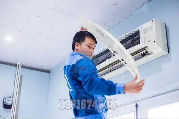 Sửa Điều Hòa Tại Nghĩa Tân, Trần Tử Bình, Nguyễn Phong Sắc