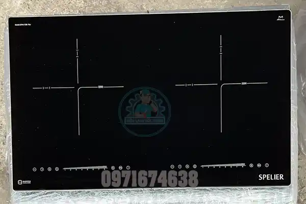 Bề mặt kính Schott Ceran sử dụng trên bếp từ nhập khẩu